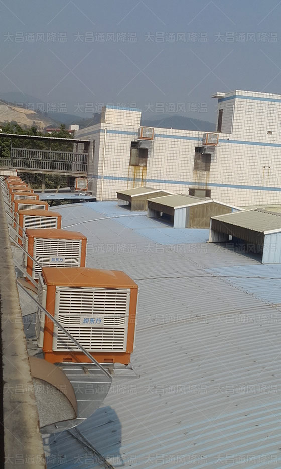 鐵皮廠房夏天高溫怎么辦？這兩種方法幫你解決降溫問題！